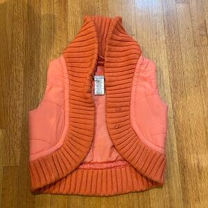FF Original Orange Crop Puffer Vest, Size Medium
